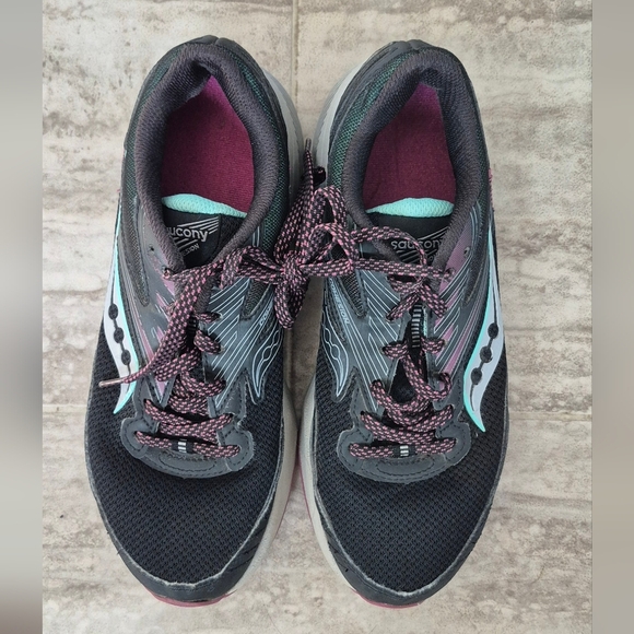 Saucony Black and Gray Athletic Shoes Performance - Picture 1 of 7
